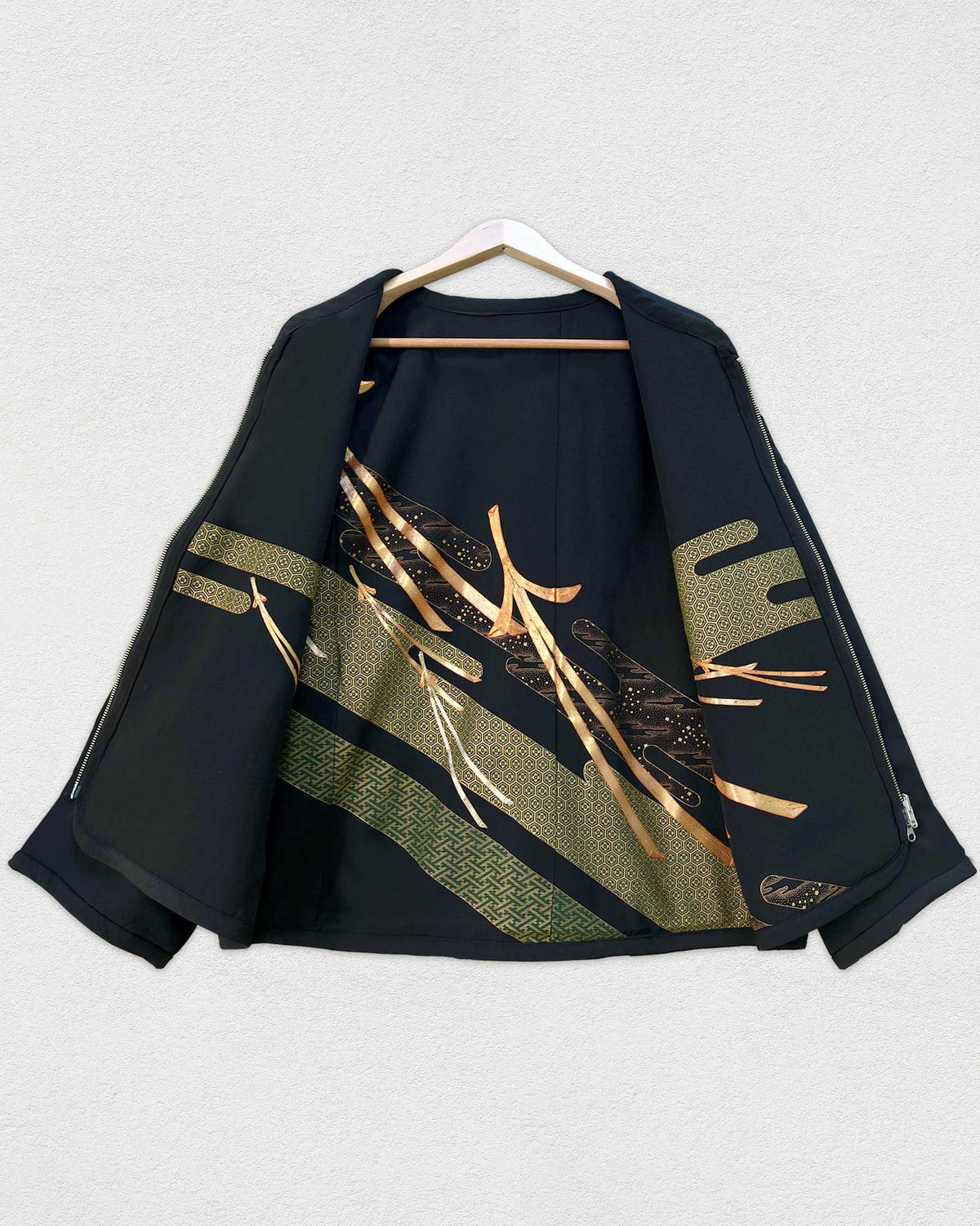 Reversible Black Quilted Jacket, Pine needles